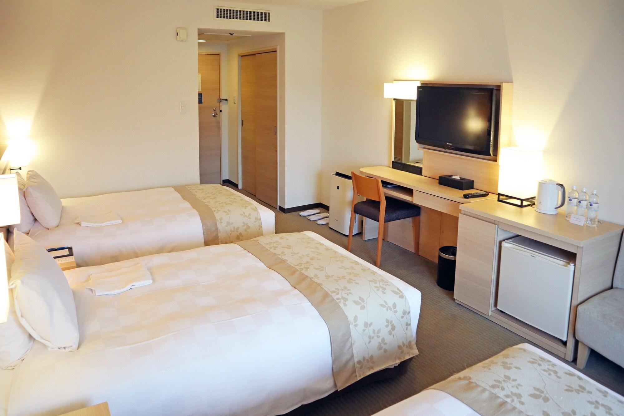 Karasuma Kyoto Hotel Bagian luar foto